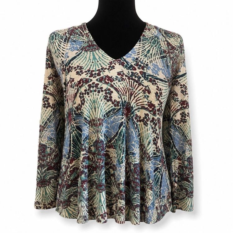 Long Sleeve Patterned Top 4